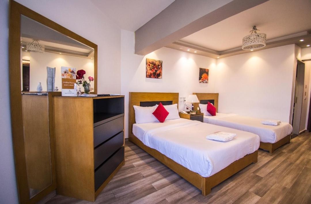 Nile Guardian Hotel Giza Экстерьер фото